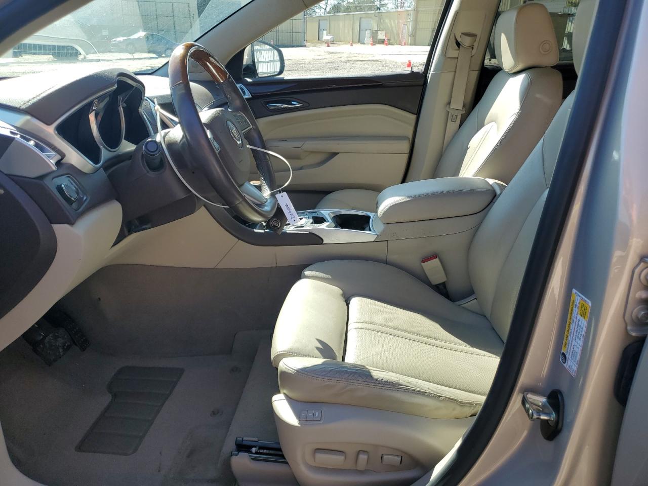2010 Cadillac SRX - Image 7