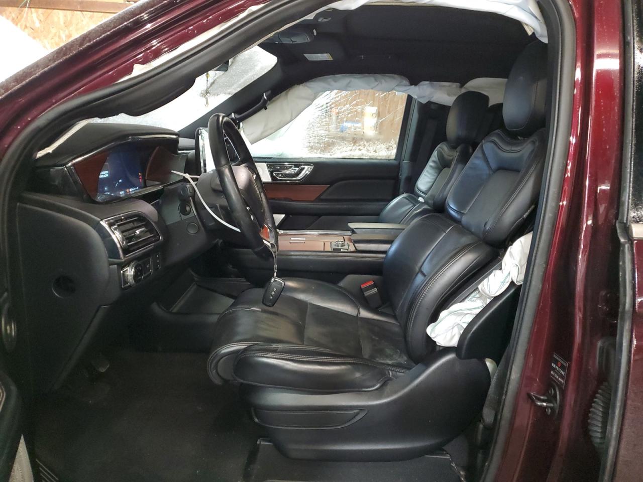 2020 Lincoln Navigator - Image 7