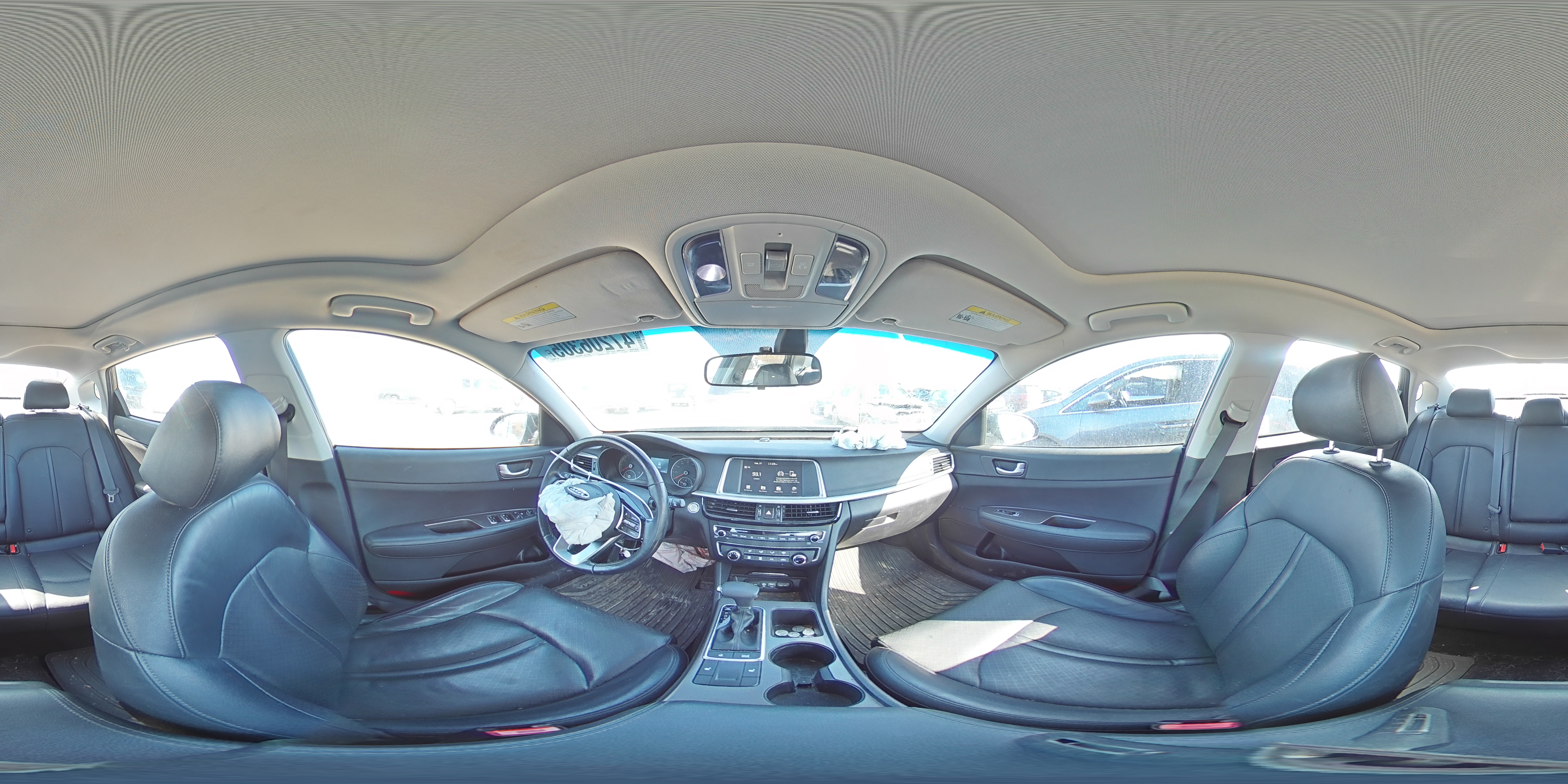 2020 Kia Optima - Image 13