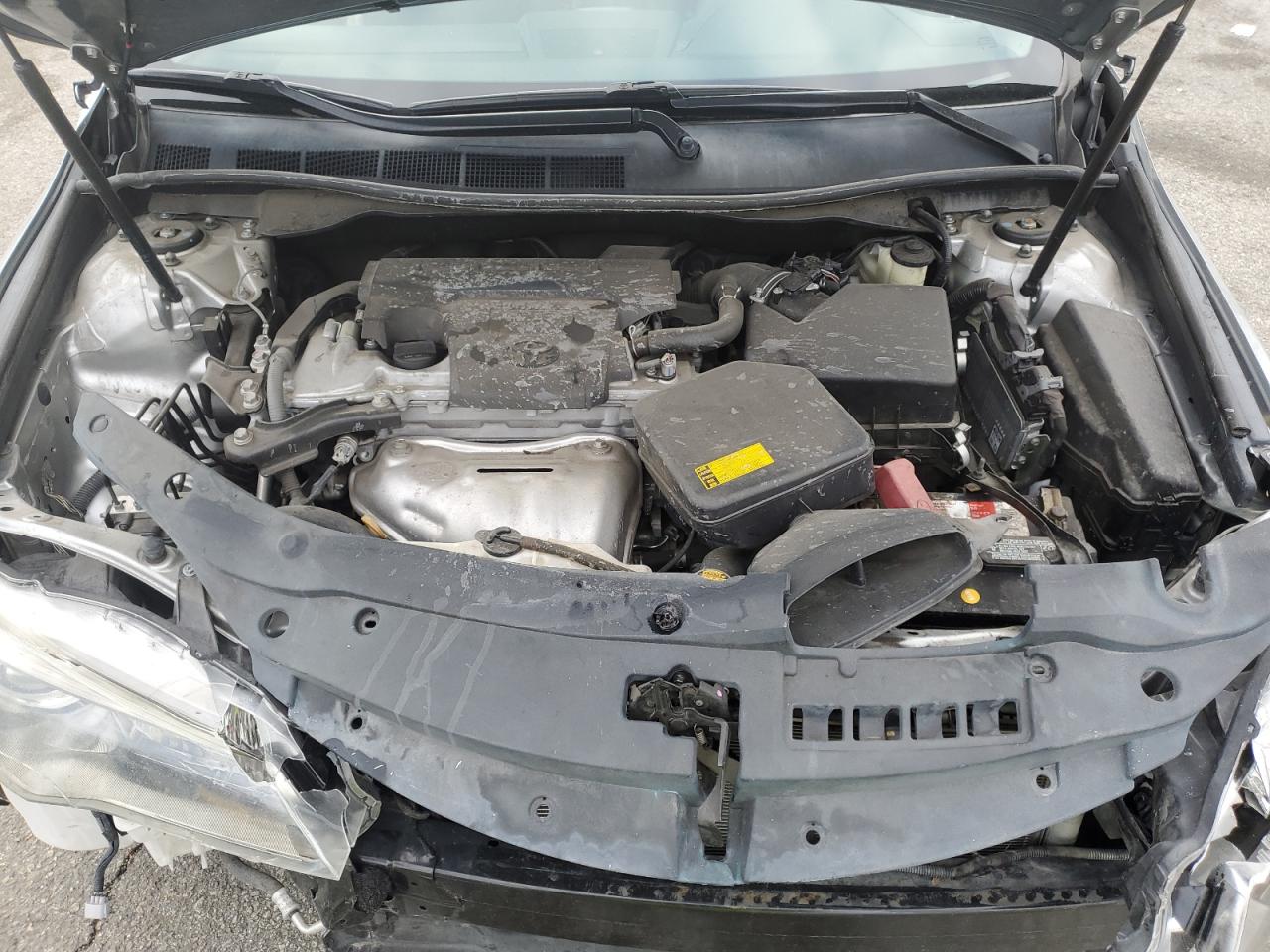 2015 Toyota Camry - Image 12