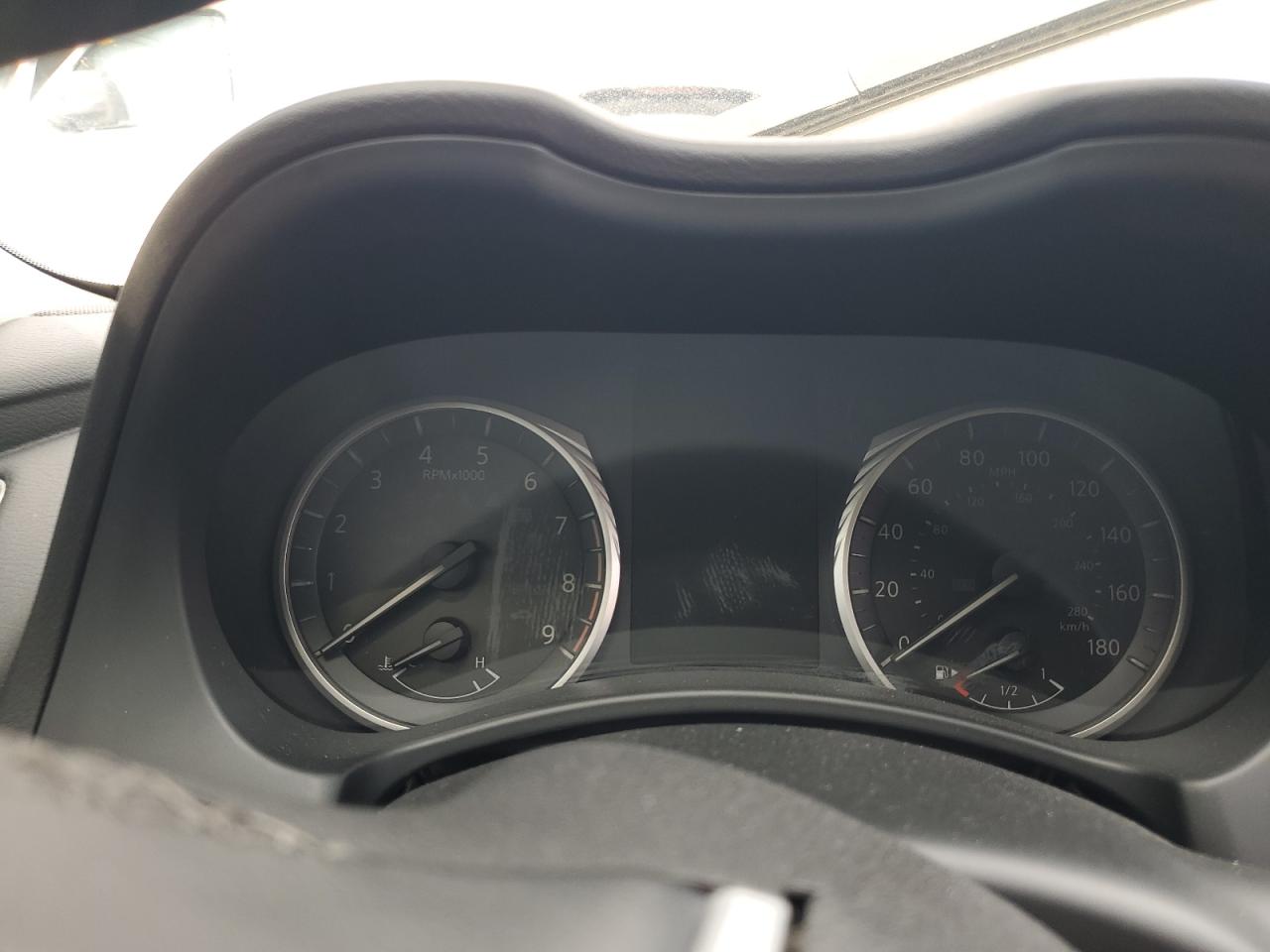 2018 Infiniti Q50 - Image 9