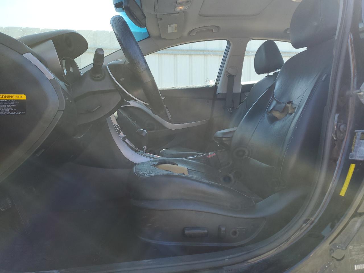 2013 Hyundai Elantra - Image 7