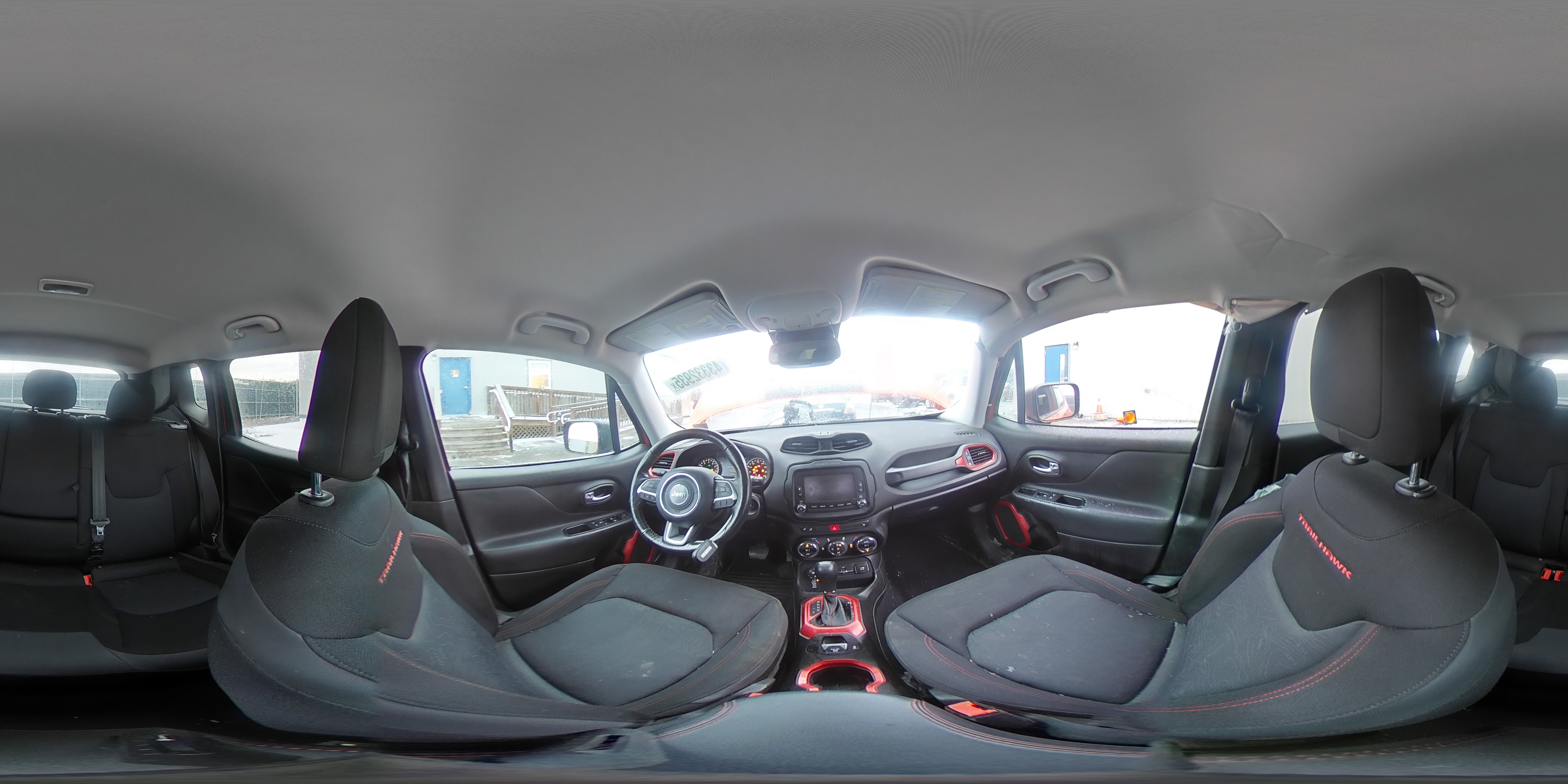 2017 Jeep Renegade - Image 13