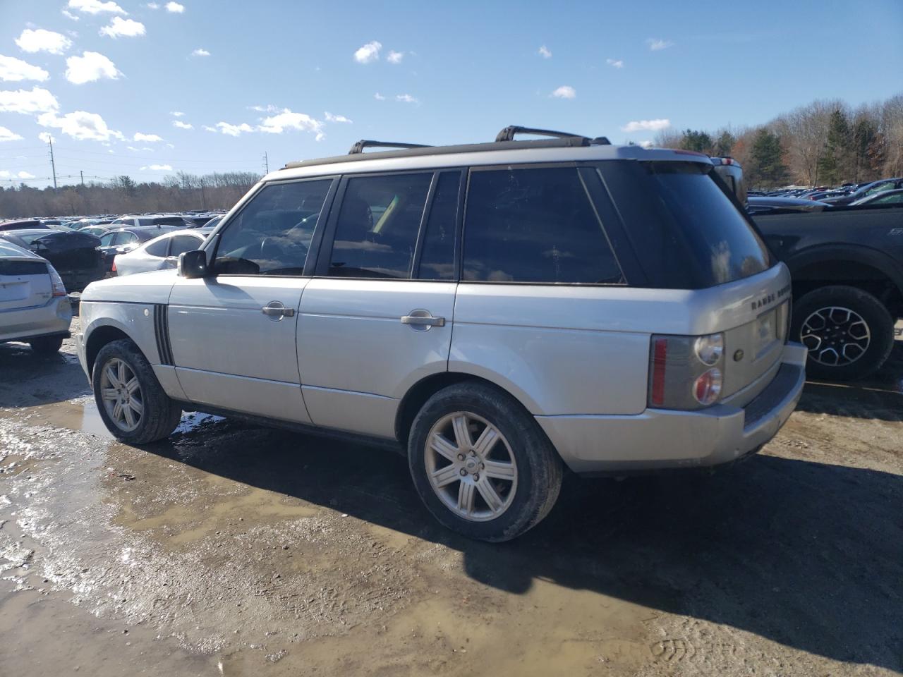 2008 Land Rover Range Rover - Image 2