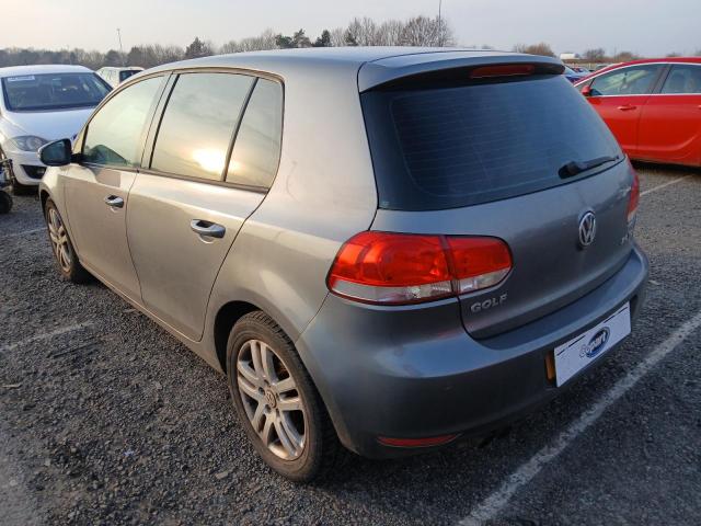 2009 VOLKSWAGEN GOLF SE TD