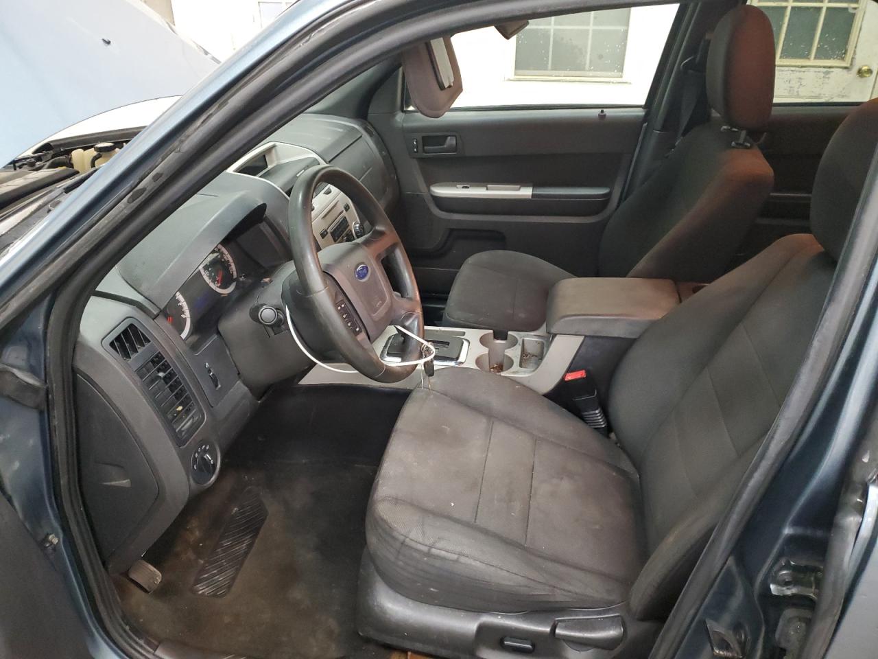 2010 Ford Escape - Image 7