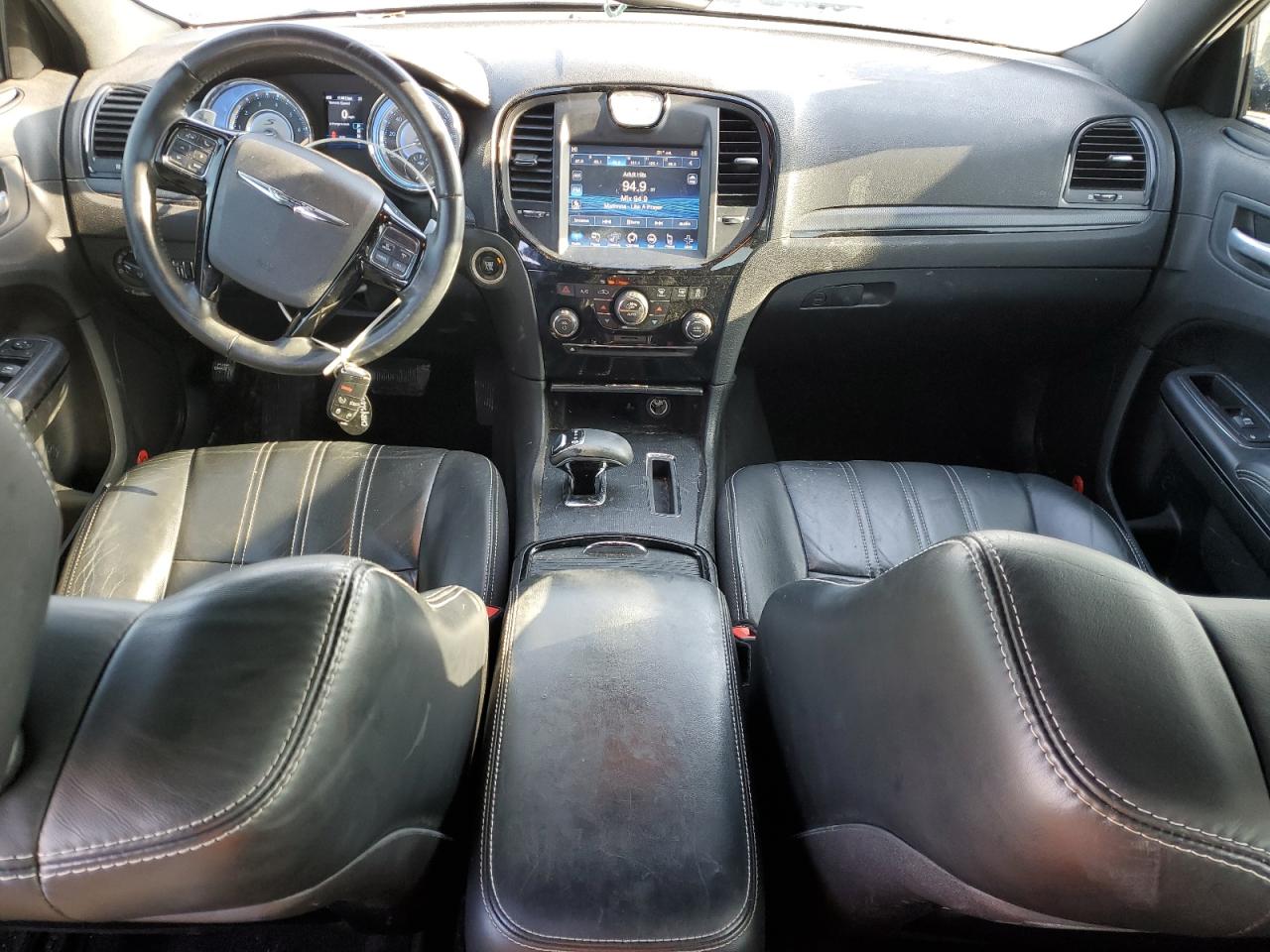 2014 Chrysler 300 - Image 8