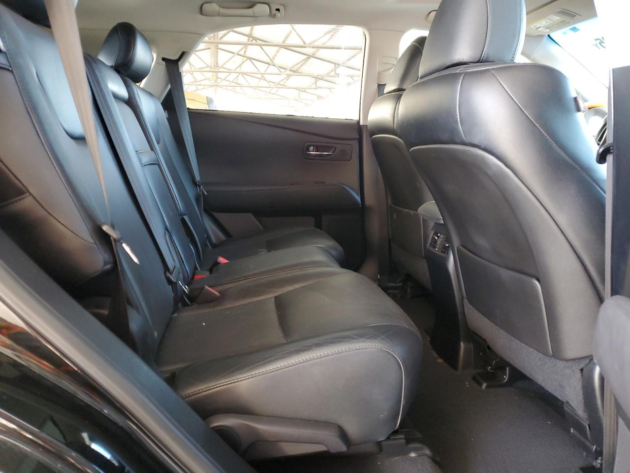 2012 Lexus RX - Image 11