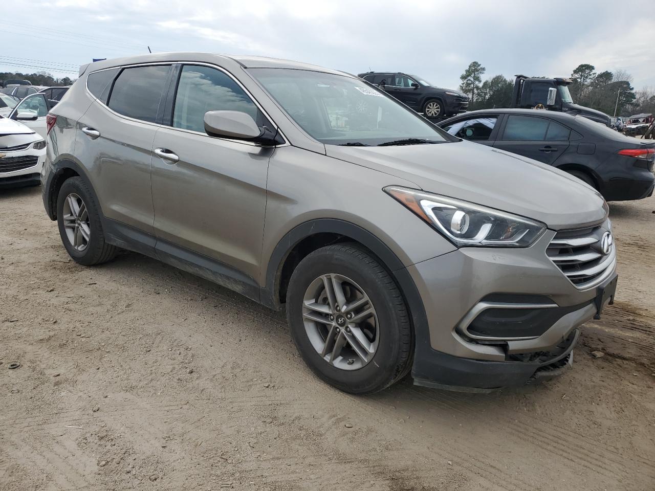 2018 Hyundai Santa Fe - Image 4