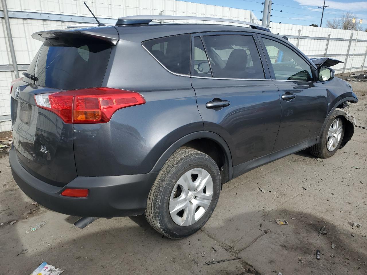 2015 Toyota RAV 4 - Image 3