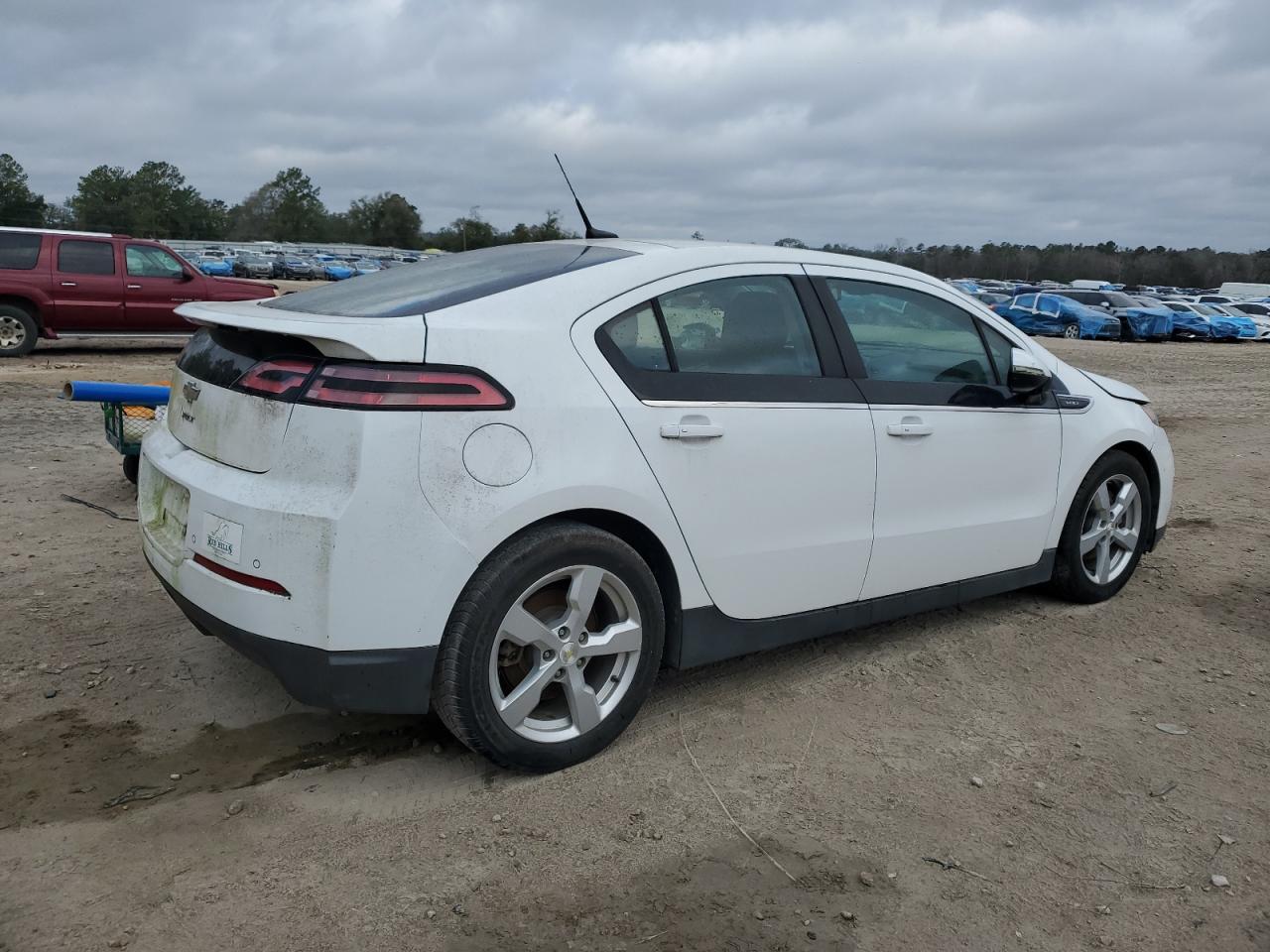 2014 Chevrolet Volt - Image 3