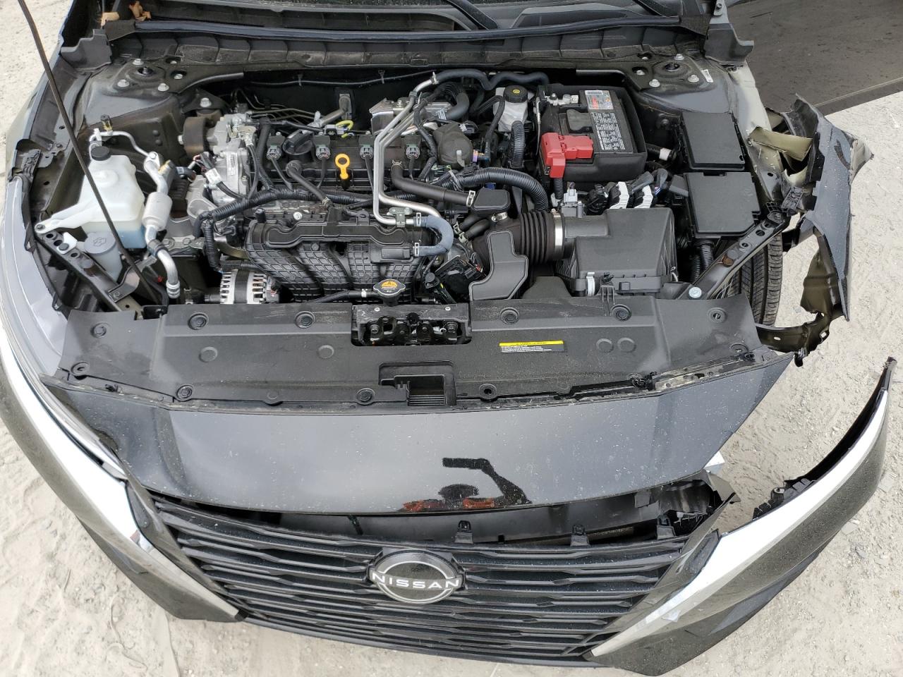 2024 Nissan Altima - Image 11