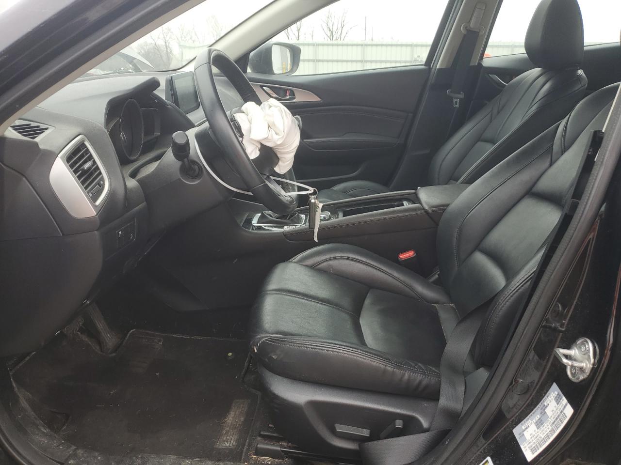 2018 Mazda 3 - Image 7