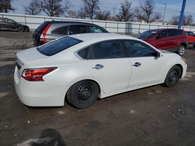  NISSAN ALTIMA 2015 Biały