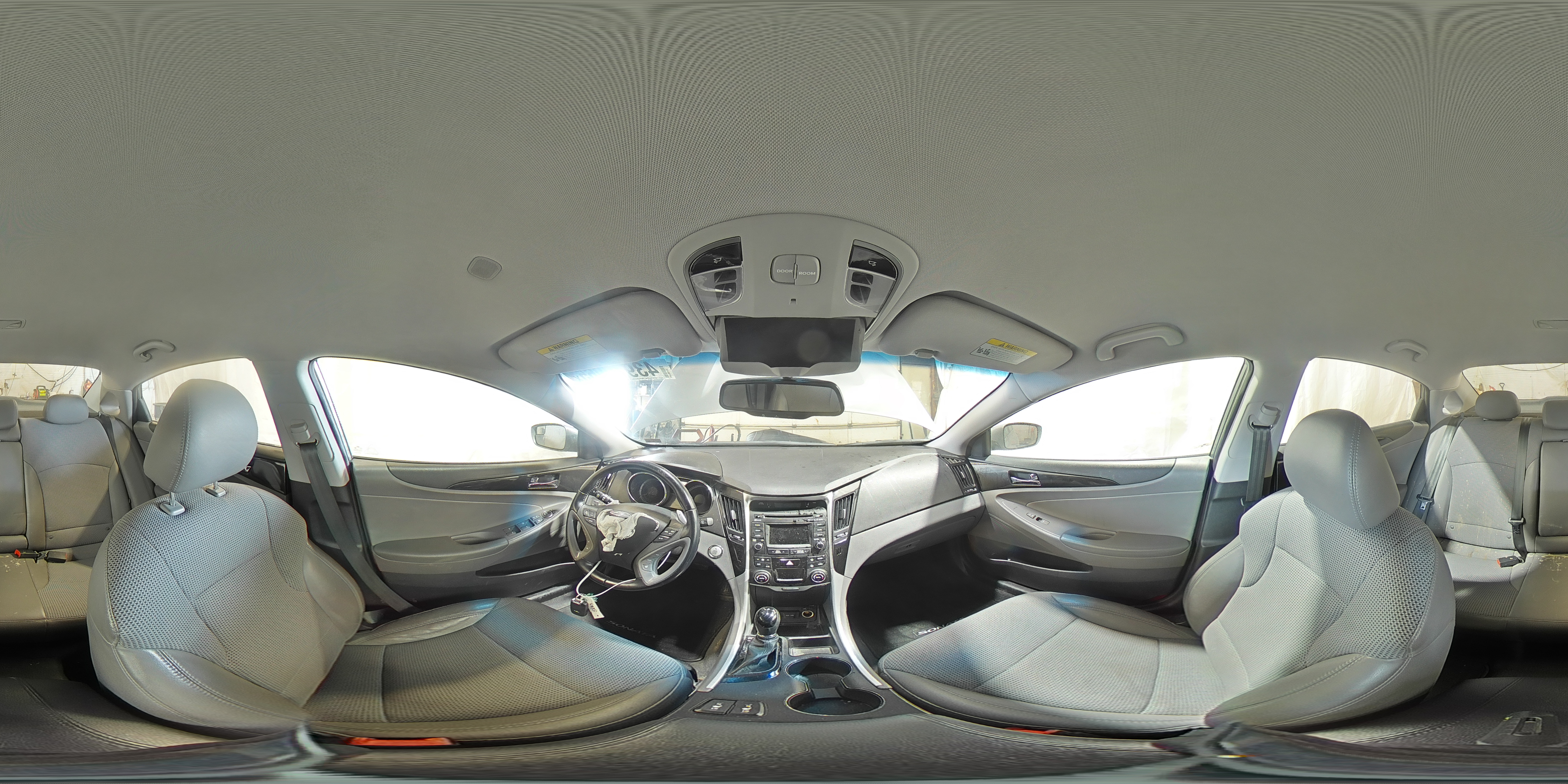 2014 Hyundai Sonata - Image 12