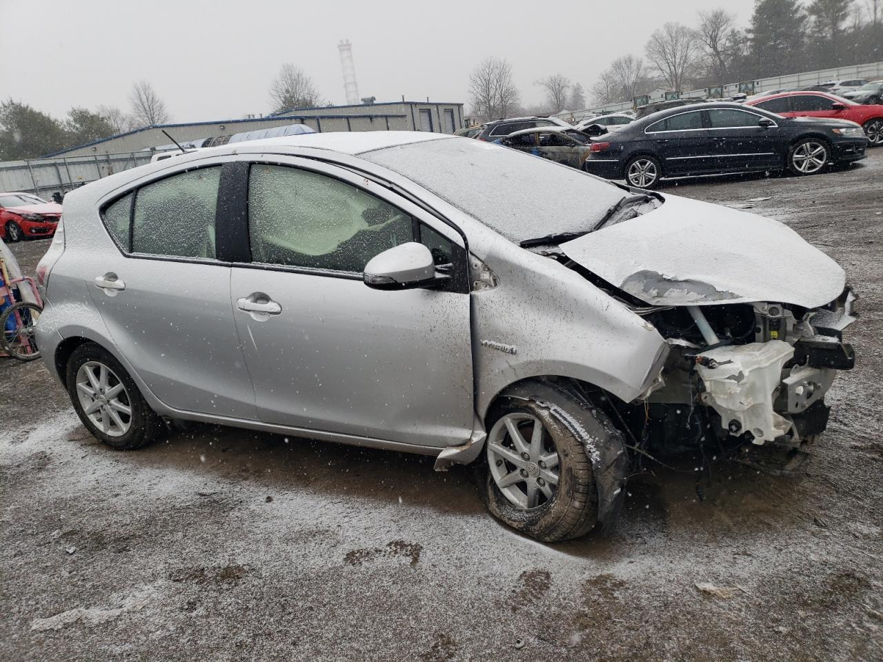 2014 Toyota Prius - Image 4
