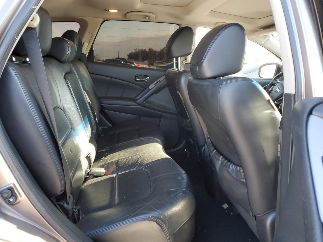 2012 Nissan Murano - Image 11