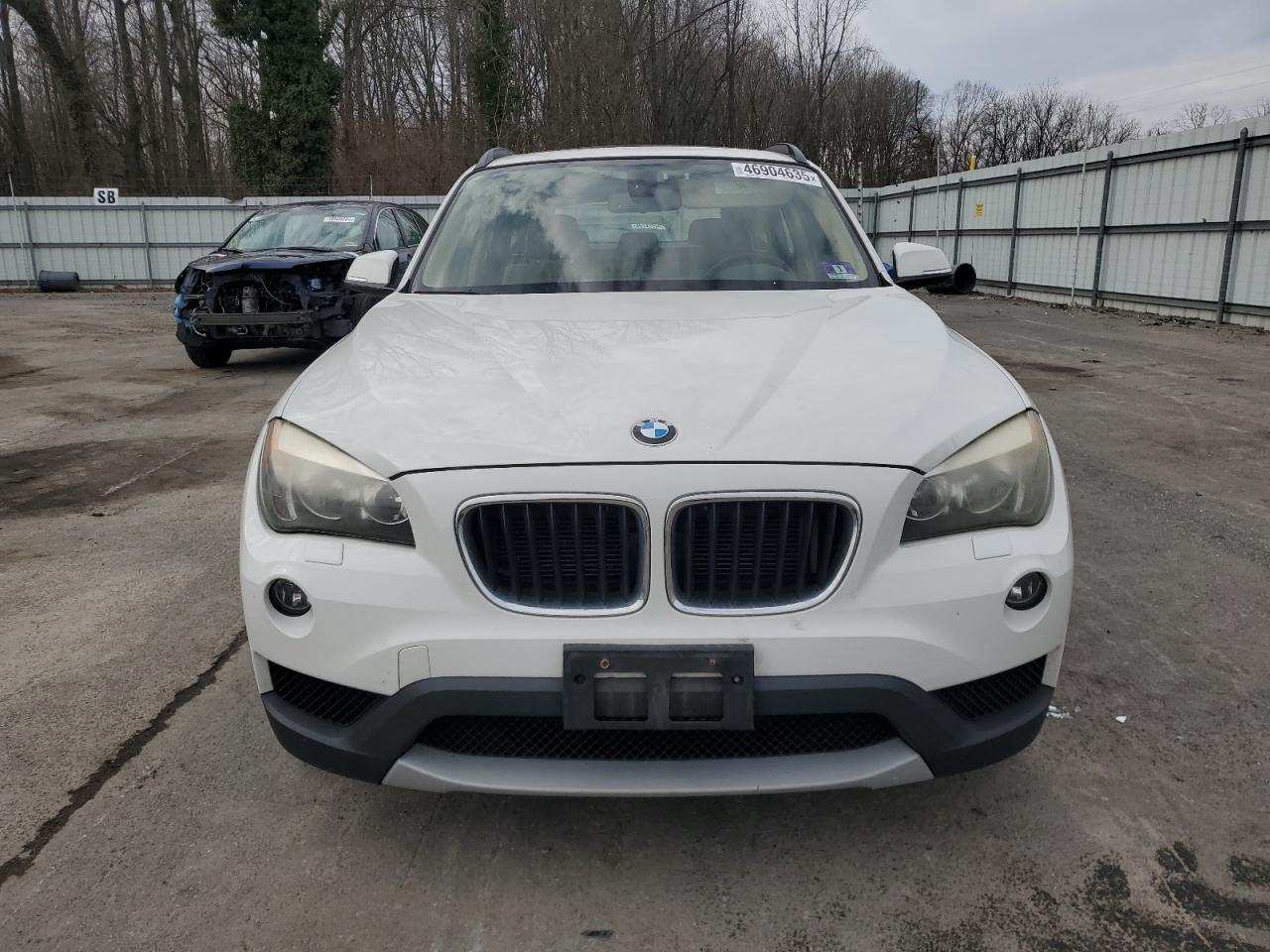 2013 BMW X1 - Image 5