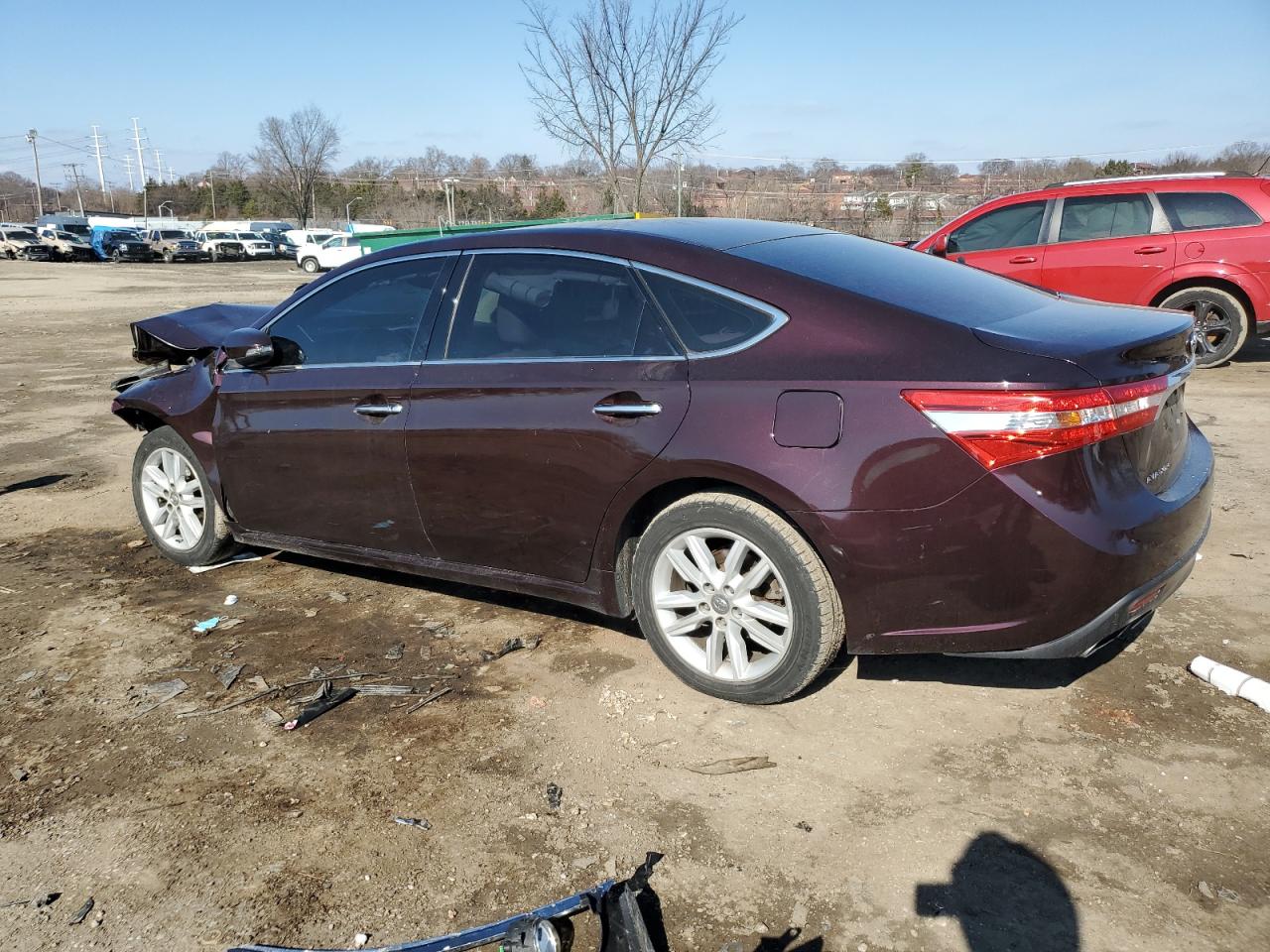2013 Toyota Avalon - Image 2