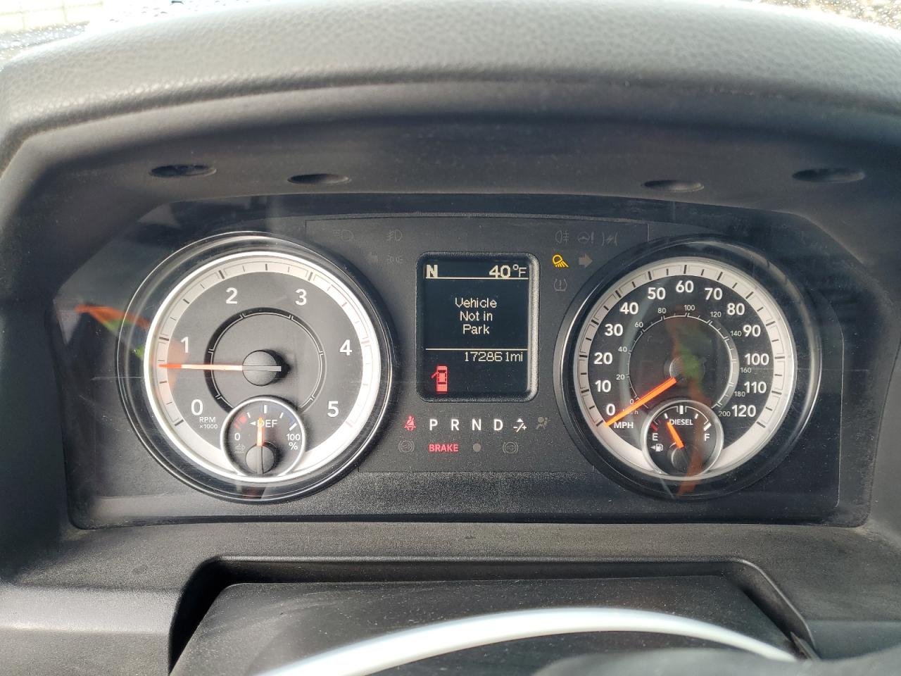2018 RAM 3500 - Image 9