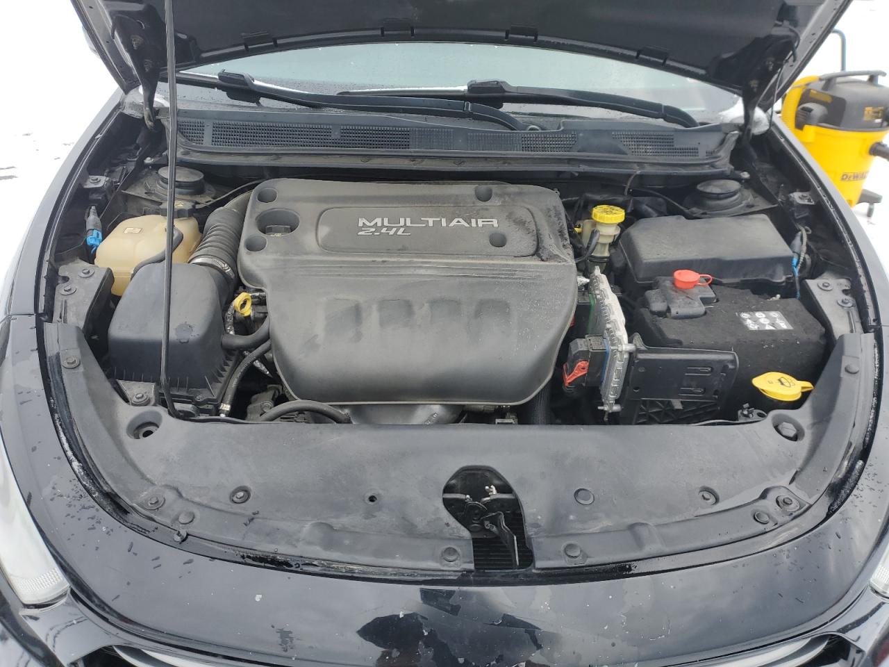 2015 Dodge Dart - Image 11