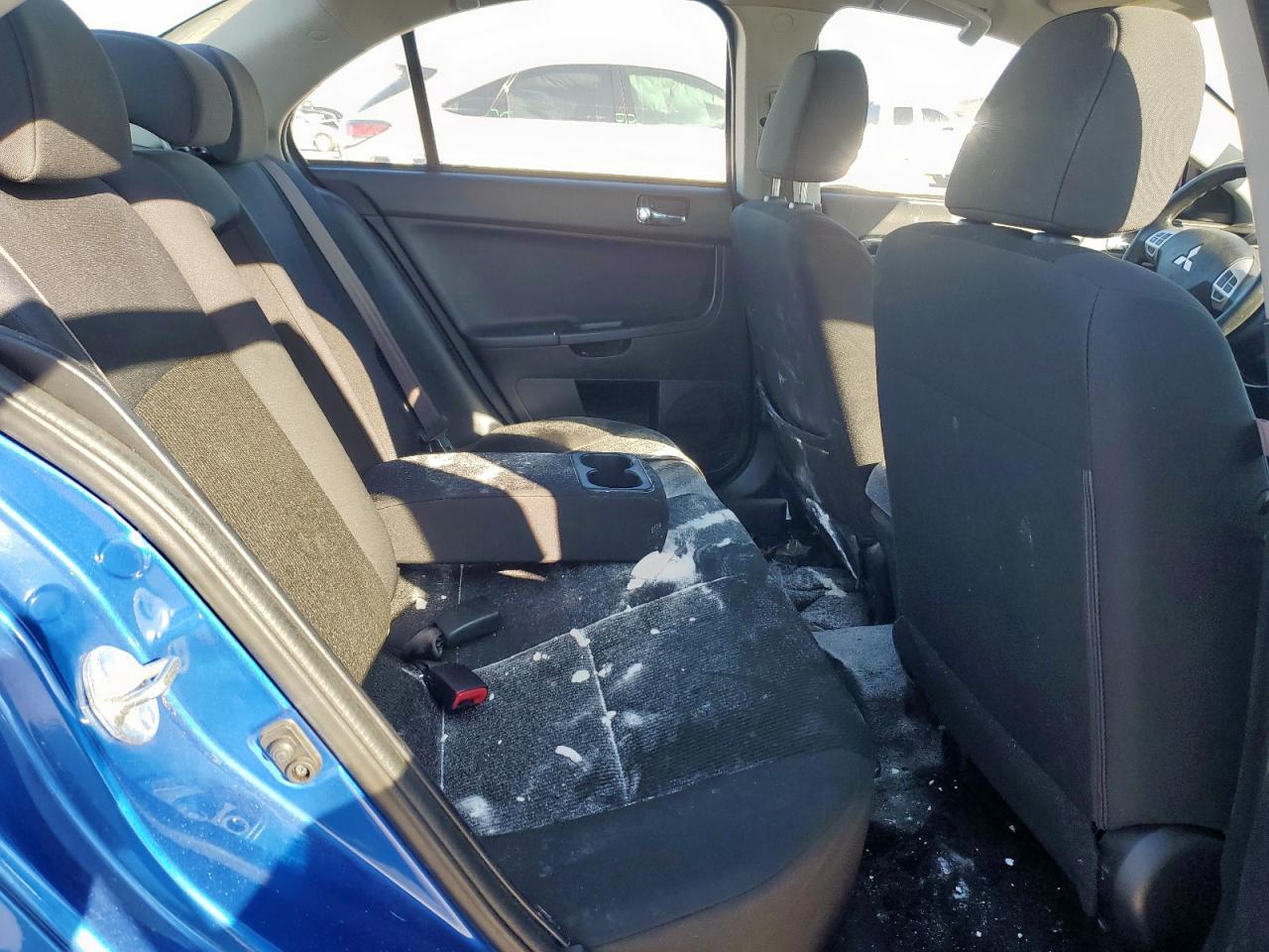 2017 Mitsubishi Lancer - Image 10