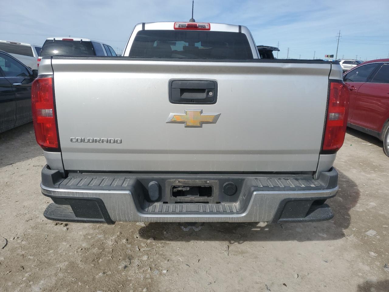 2016 Chevrolet Colorado - Image 6