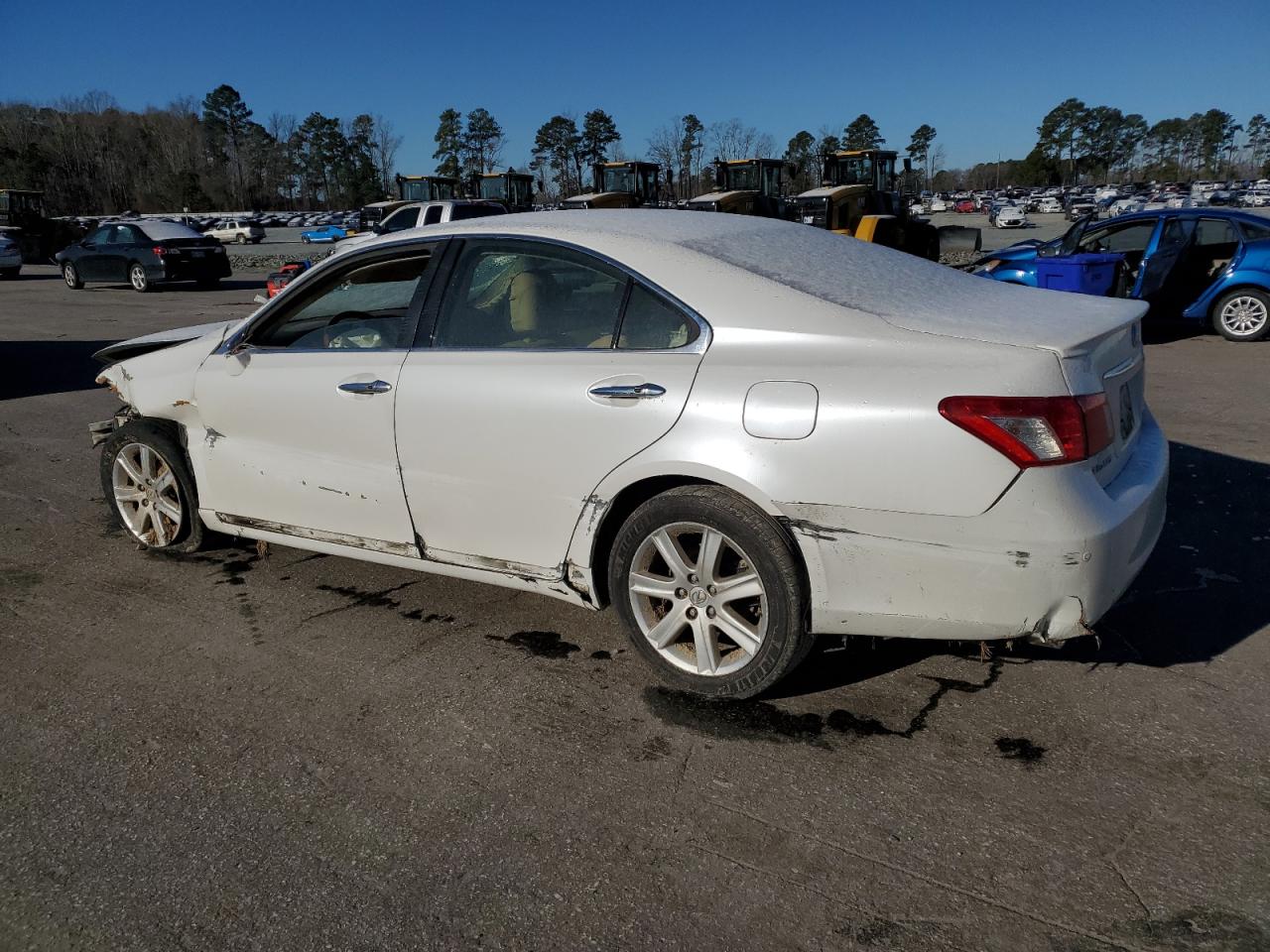 2009 Lexus ES - Image 2
