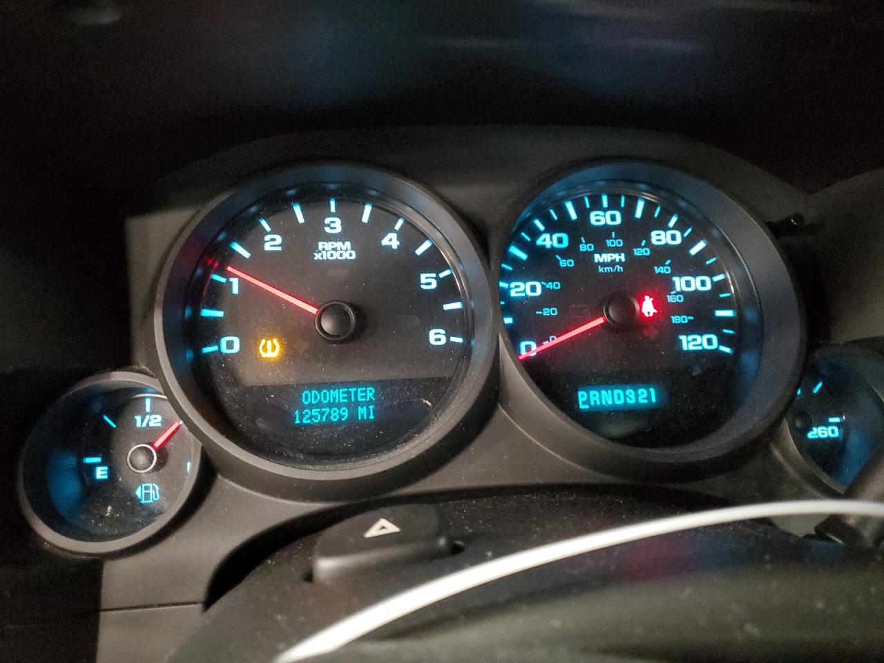 2008 Chevrolet Silverado - Image 9