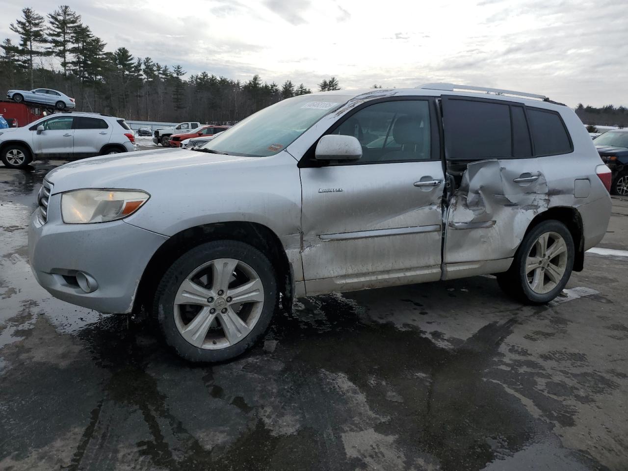 2010 Toyota Highlander - Image 1