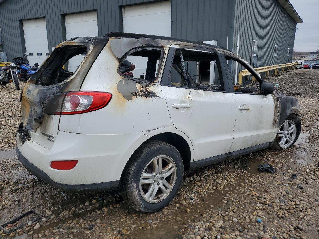 2010 Hyundai Santa Fe - Image 3
