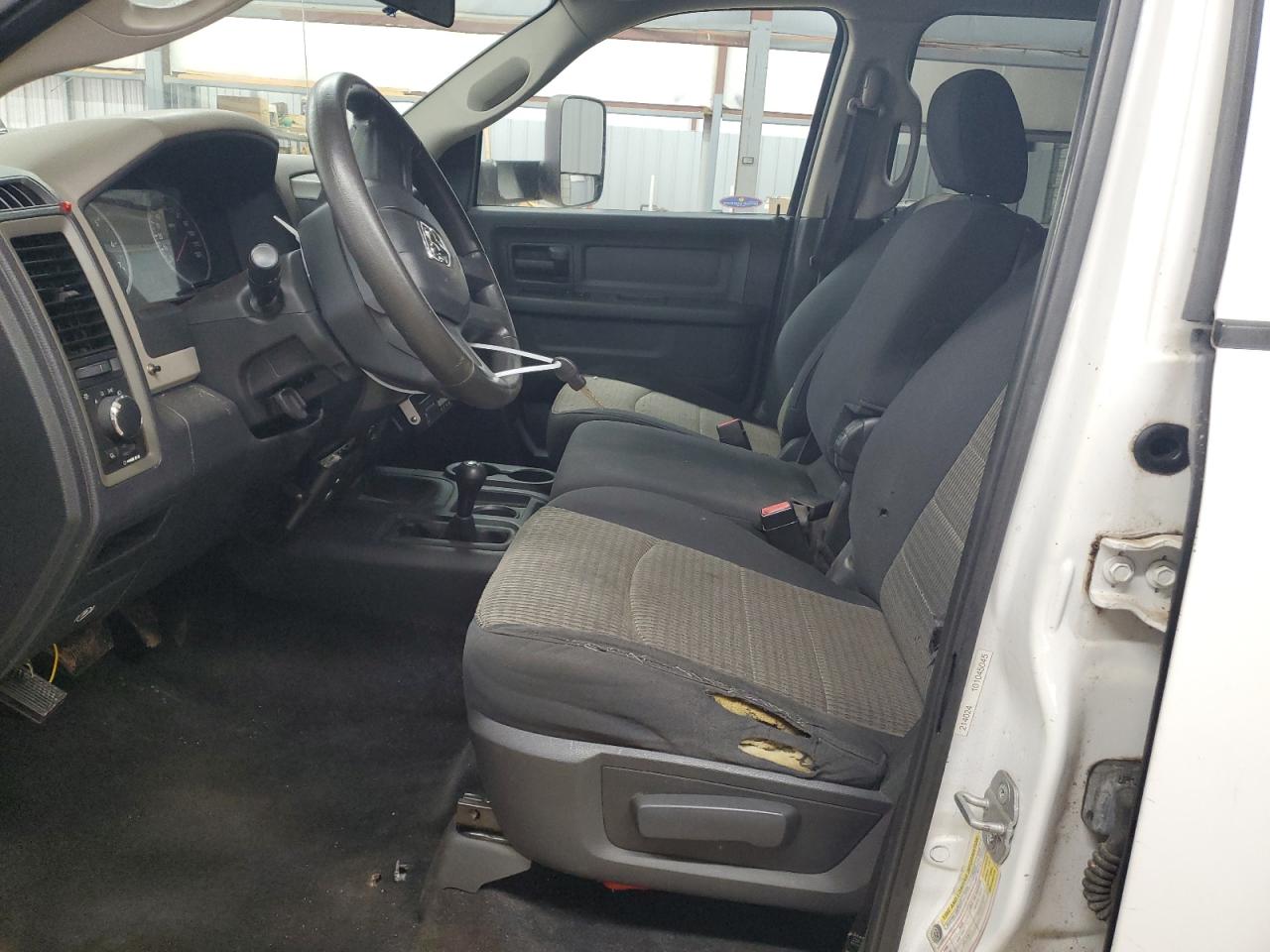 2010 Dodge RAM - Image 7