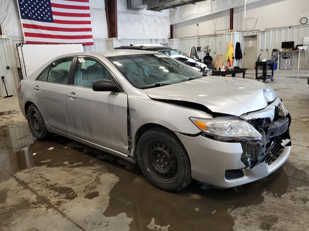 2011 Toyota Camry - Image 4