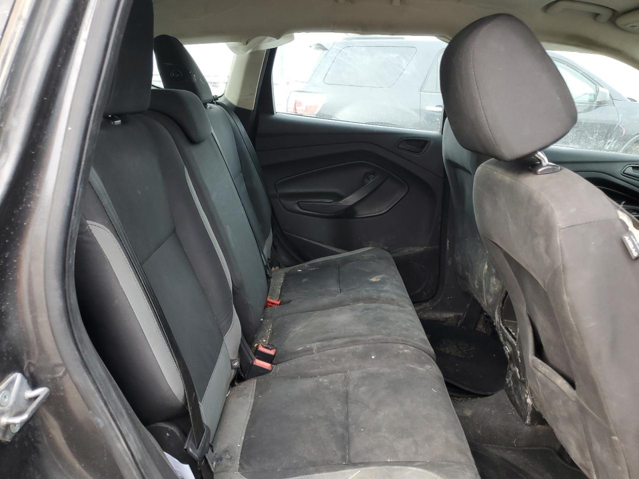 2015 Ford Escape - Image 12