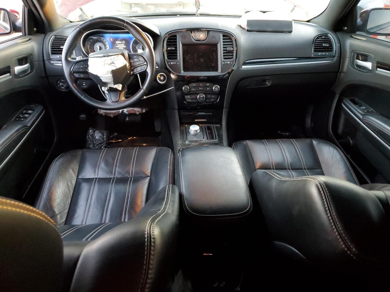 2021 Chrysler 300 - Image 8