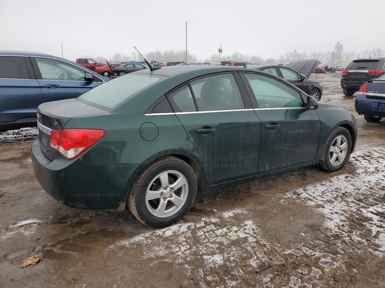 2014 Chevrolet Cruze - Image 3