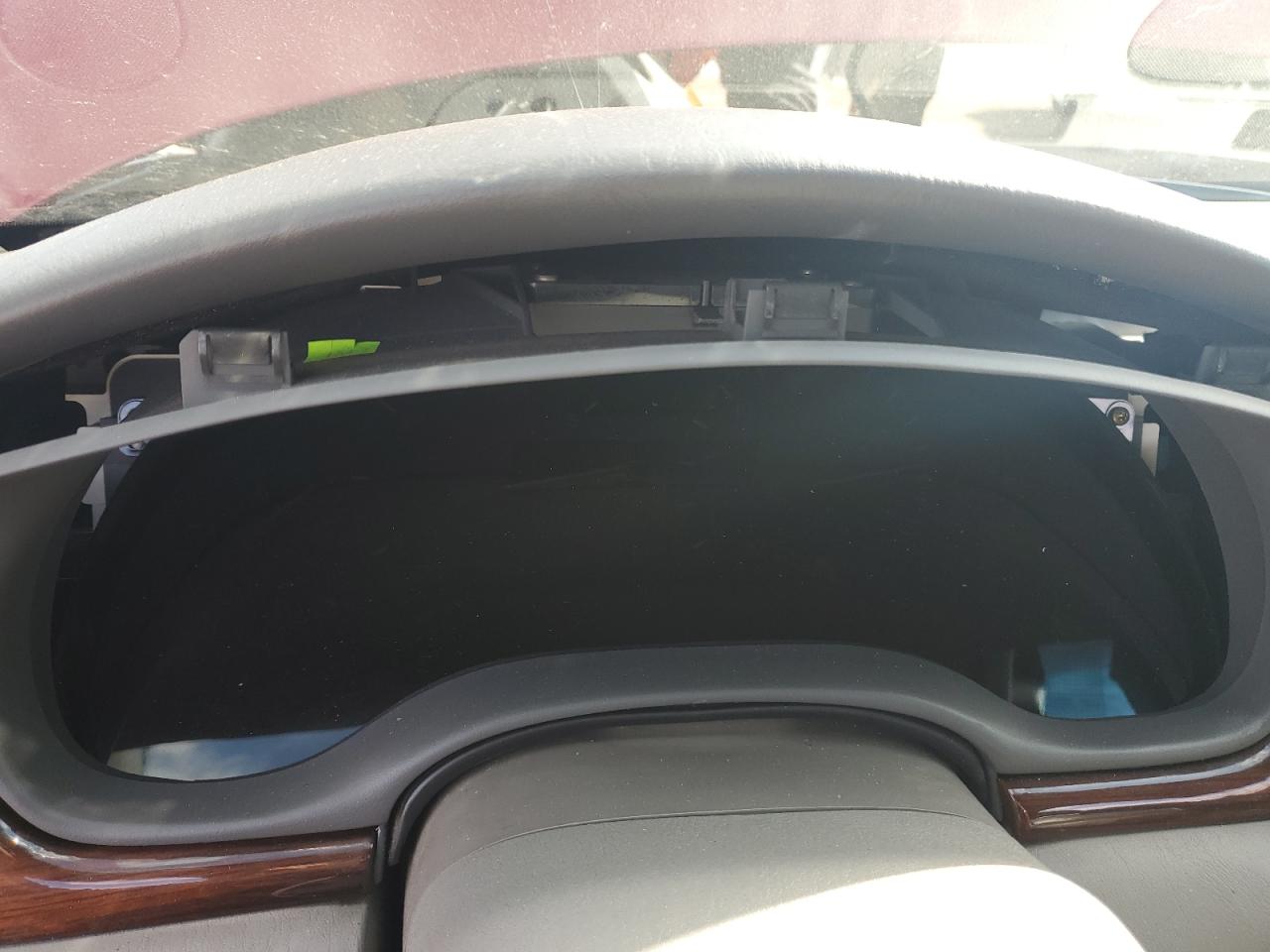 2000 Cadillac Seville - Image 9