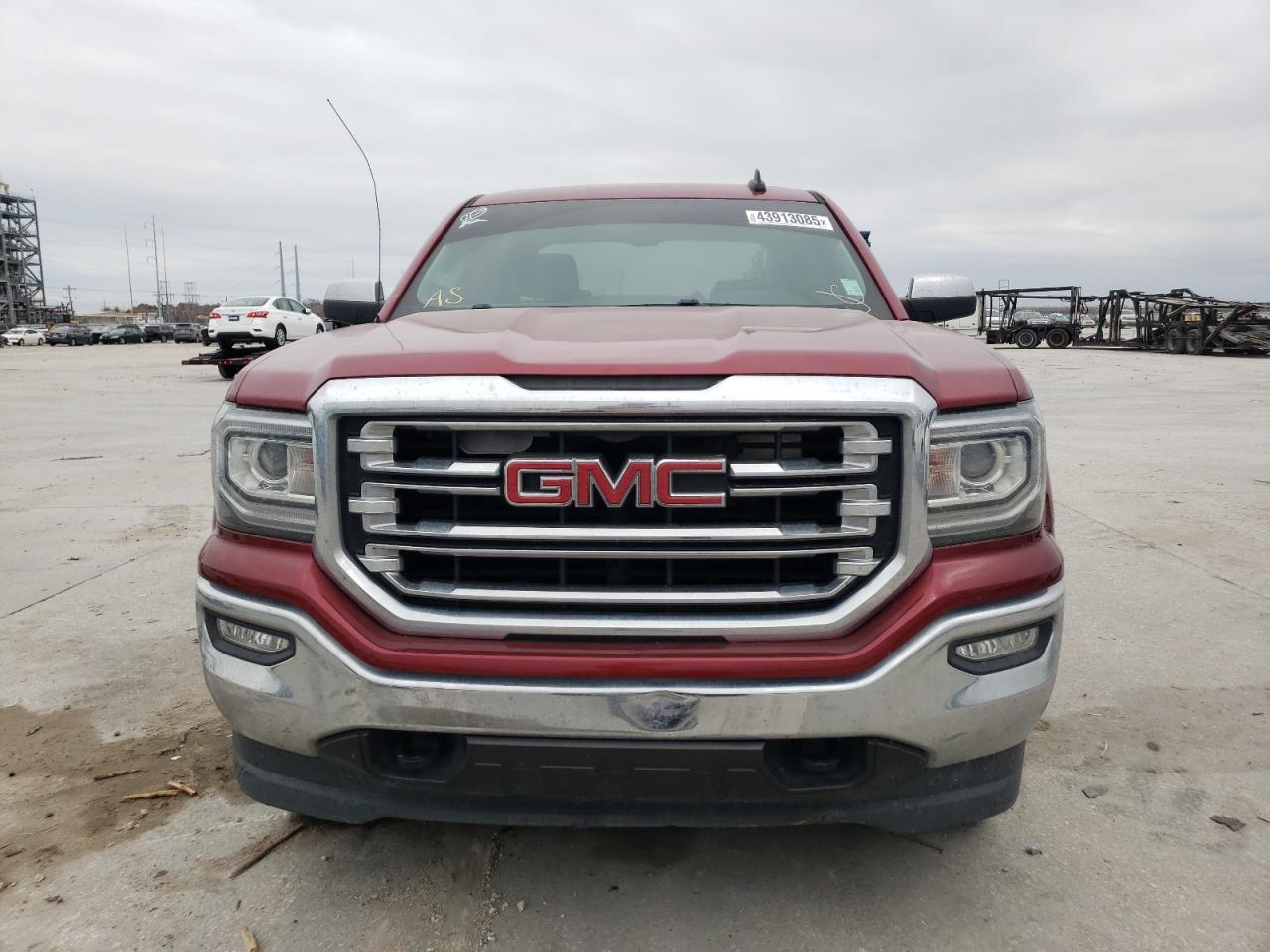 2018 GMC Sierra - Image 5