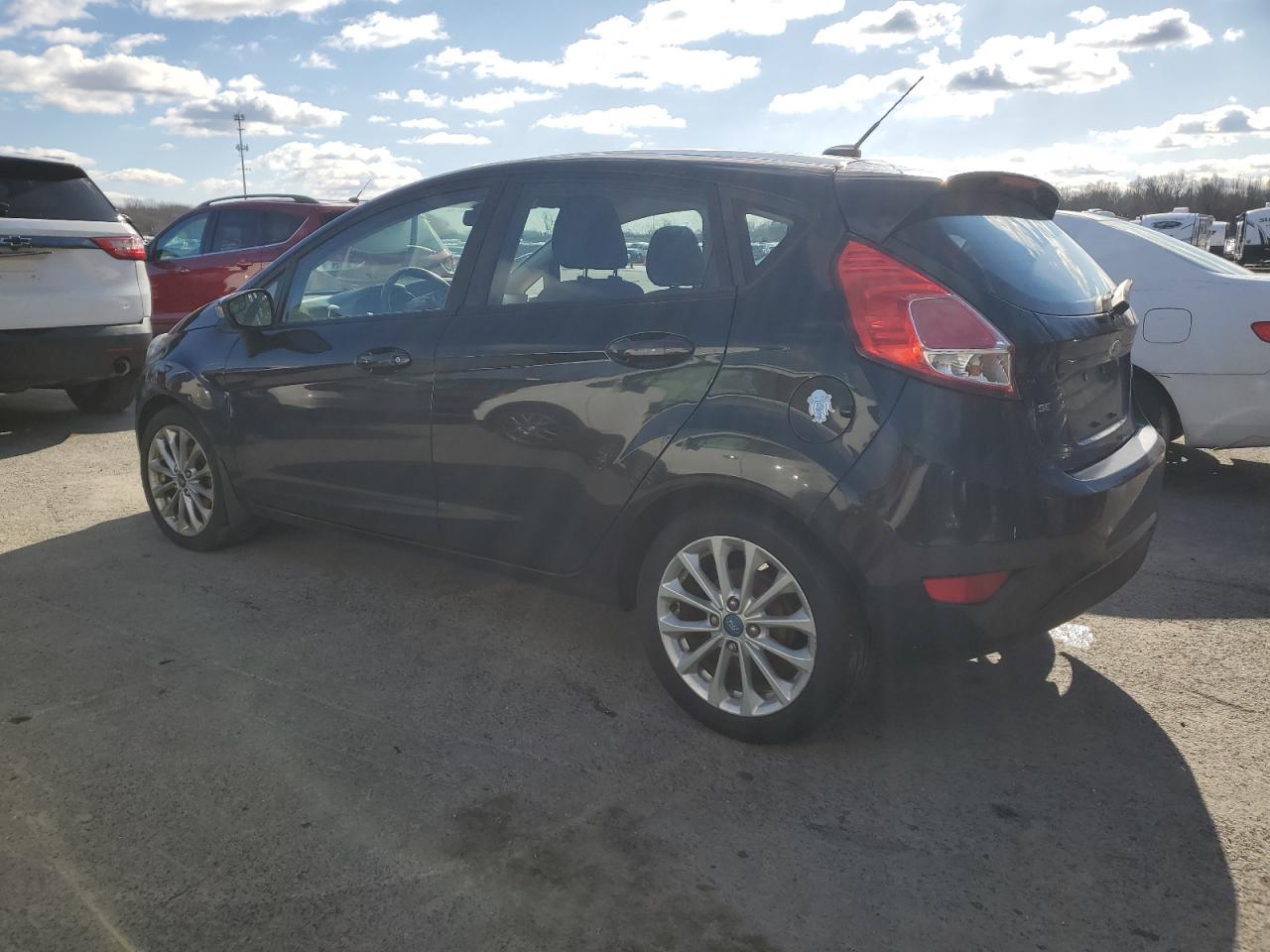 2014 Ford Fiesta - Image 2