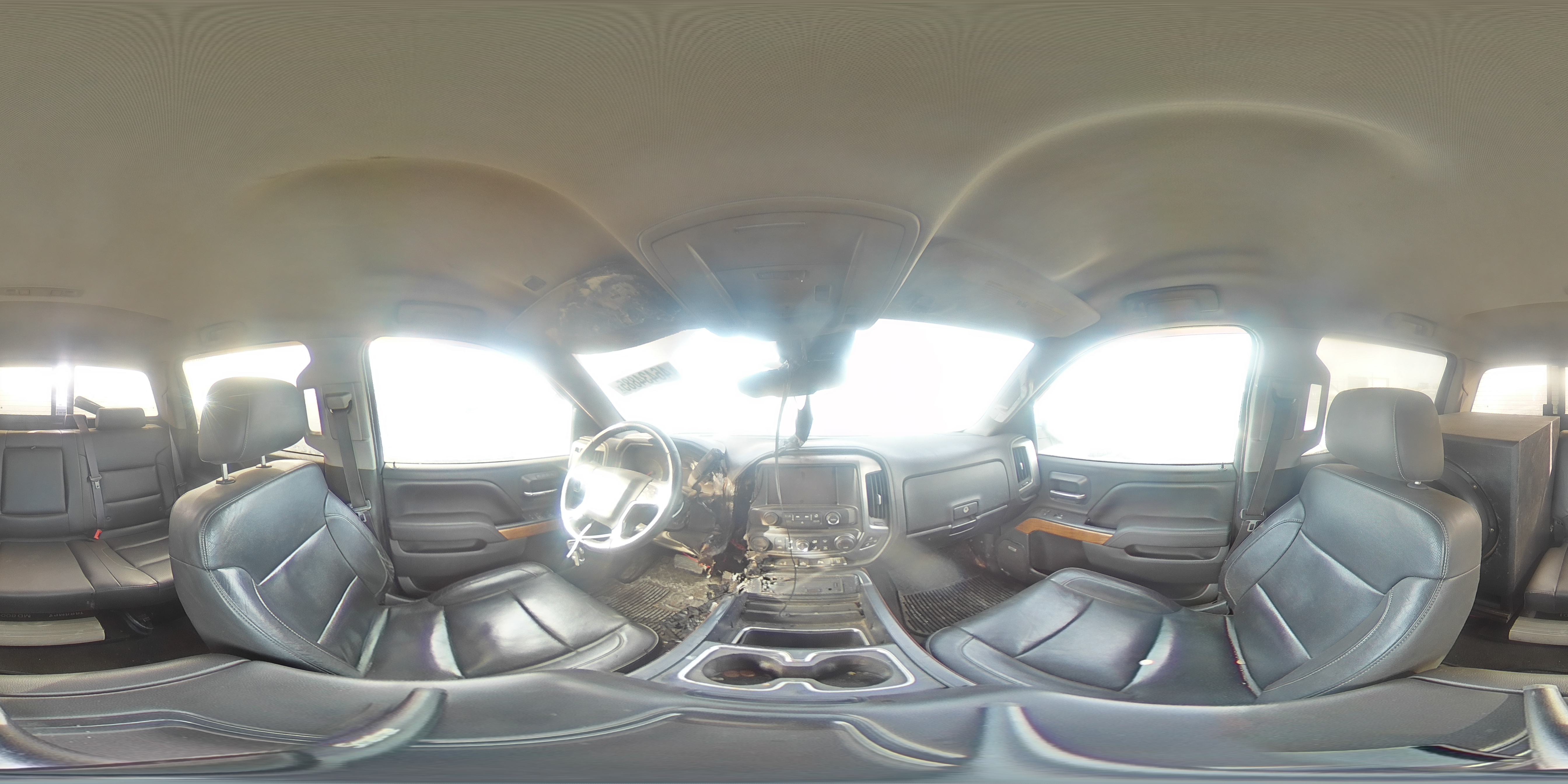 2014 Chevrolet Silverado - Image 13