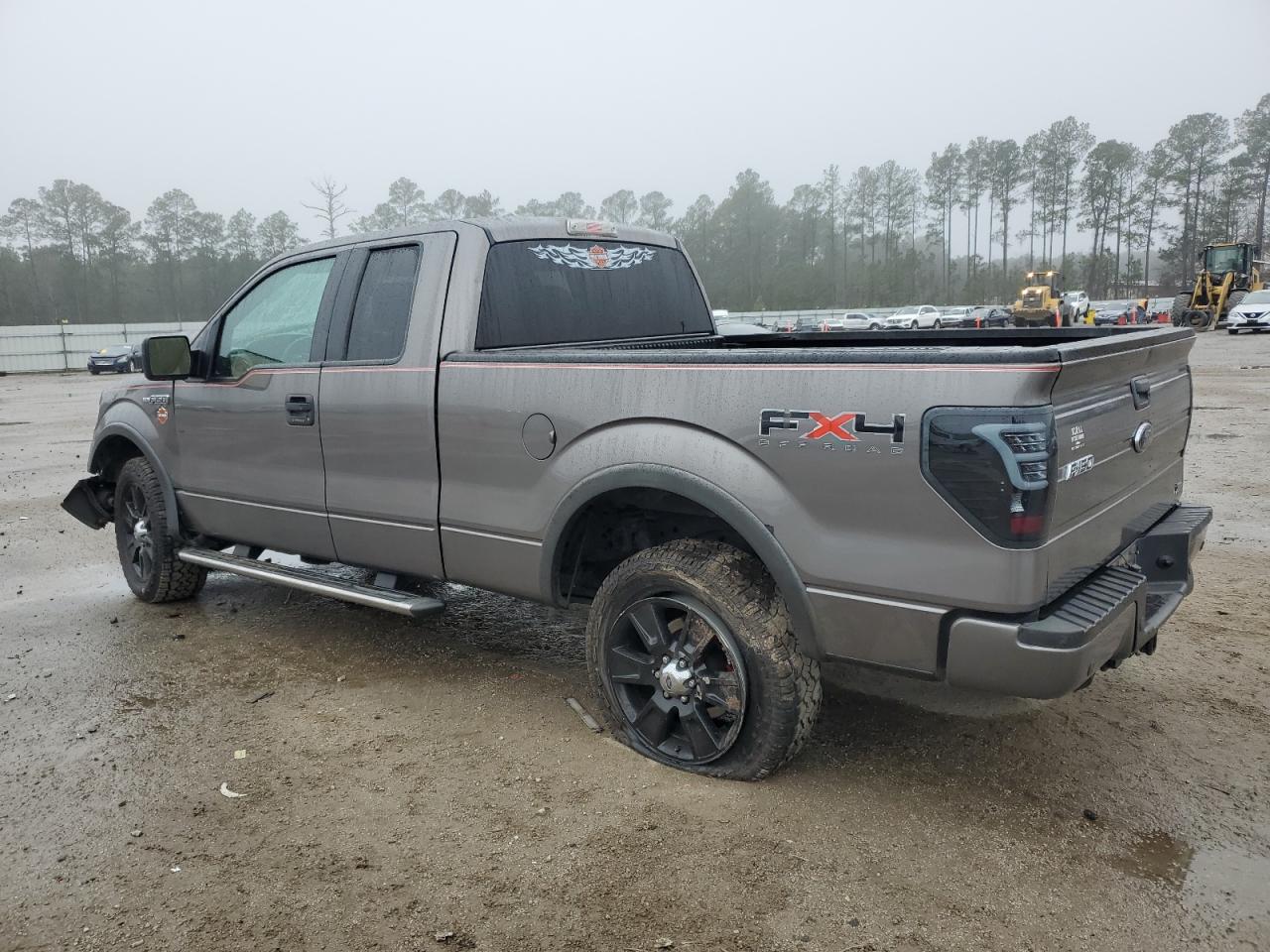 2010 Ford F-150 - Image 2