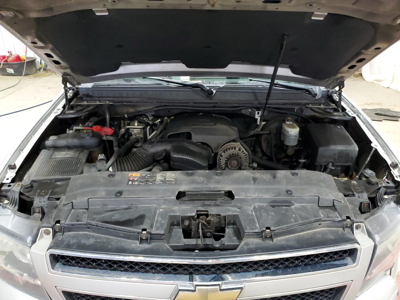 2011 Chevrolet Tahoe - Image 13