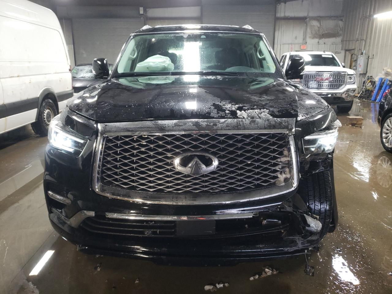 2019 Infiniti QX80 - Image 5