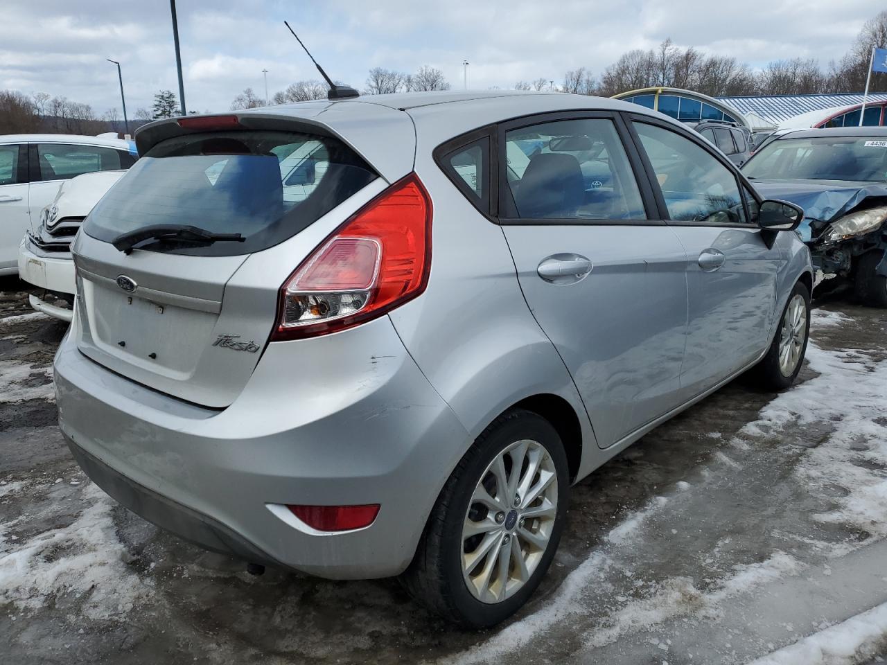 2014 Ford Fiesta - Image 3