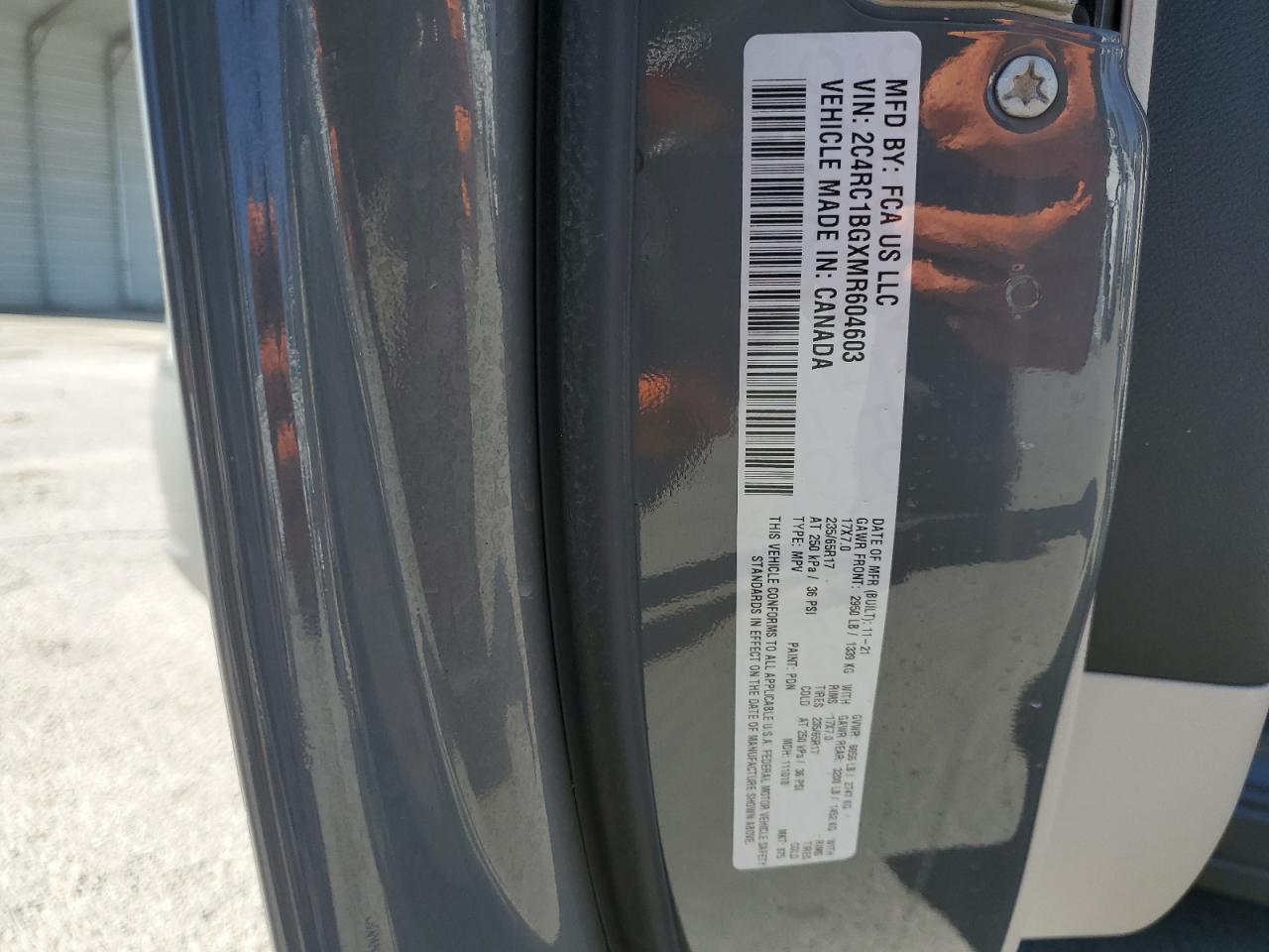 2021 Chrysler Pacifica - Image 14