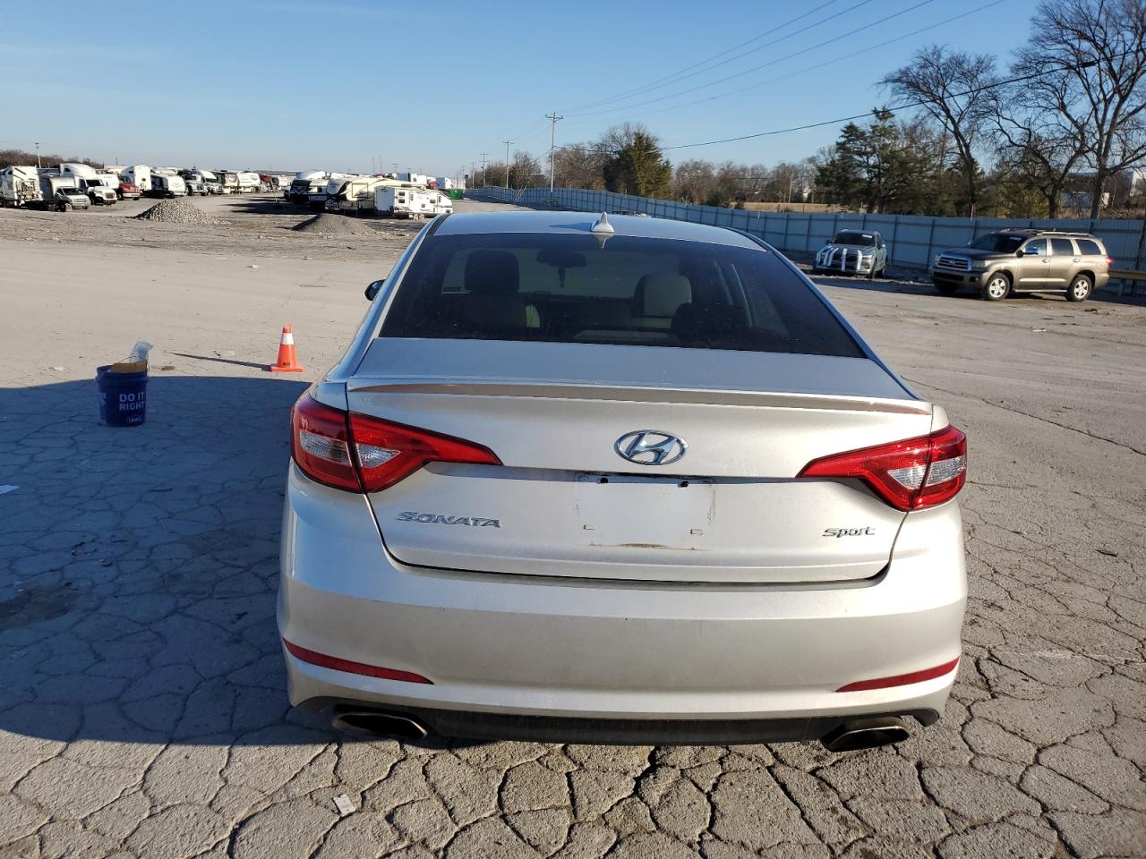 2017 Hyundai Sonata - Image 6