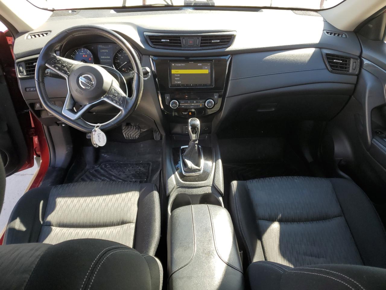 2017 Nissan Rogue - Image 8