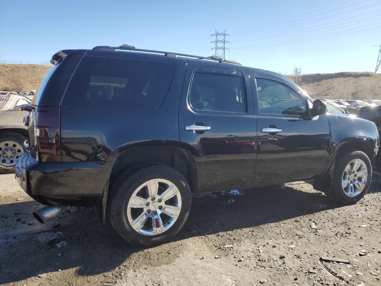 2011 Chevrolet Tahoe - Image 3