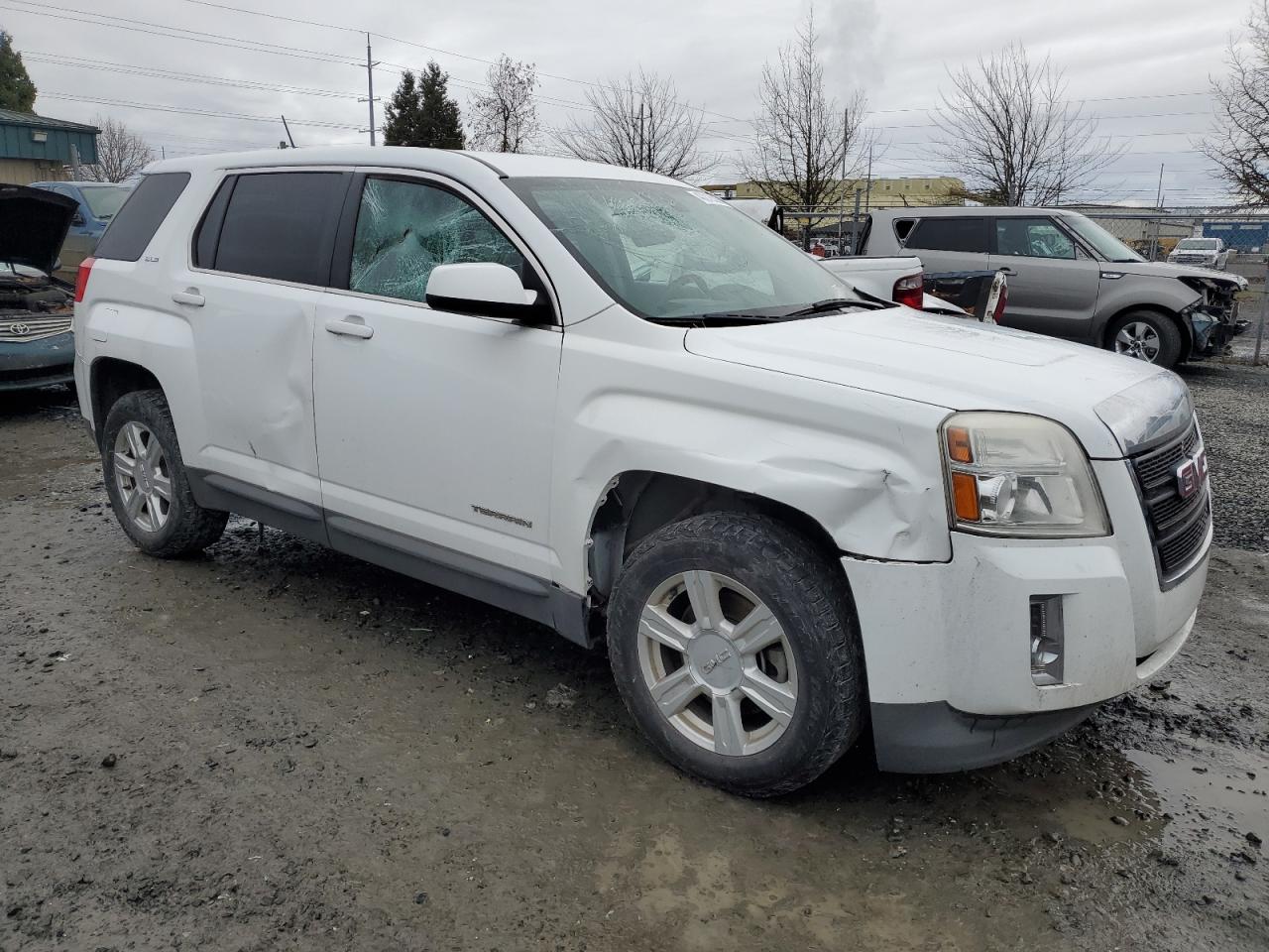 2014 GMC Terrain - Image 4
