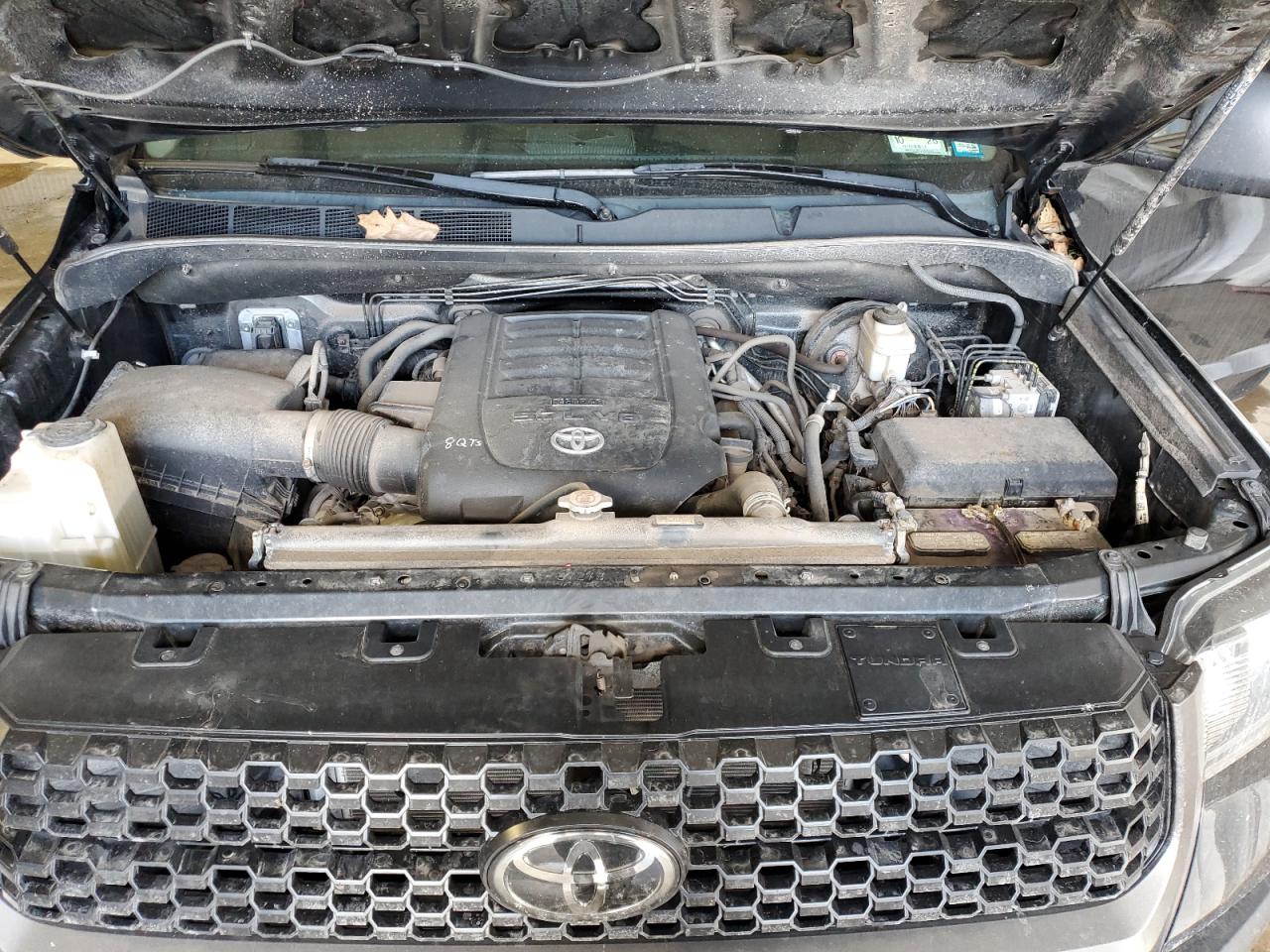 2020 Toyota Tundra - Image 11